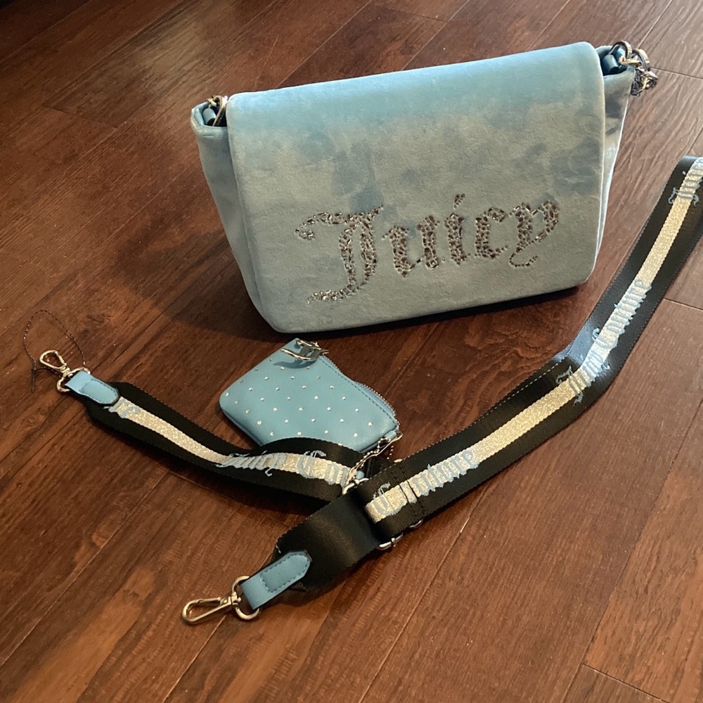 Juicy Couture Heritage Blue Purse with two straps and change pouch